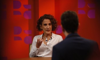 DR com Demori debate religião e política com Carolina Evangelista