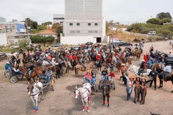 2ª Cavalgada supera expectativas e reúne mais de 500 pessoas em Itaquá