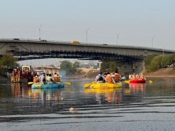 Dia do Tietê: 121 mil caminhões com sedimentos já foram retirados desde 2023