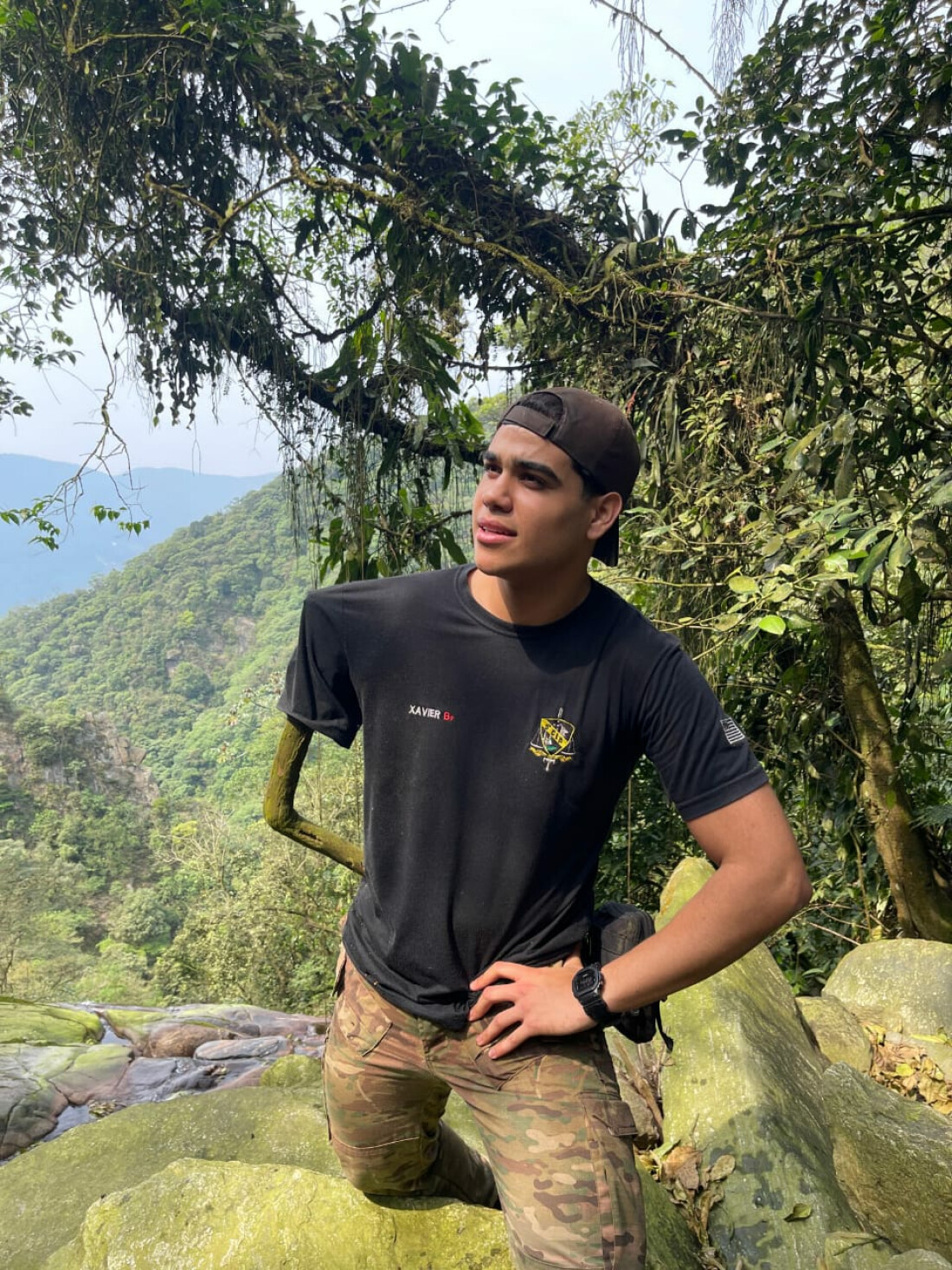 Jovem mogiano cria vaquinha para comprar prótese após perder o braço em acidente