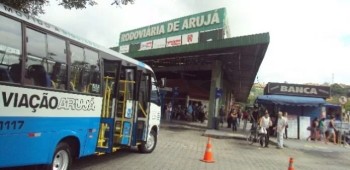 Greve de motoristas afeta transporte público em Arujá nesta segunda (23)