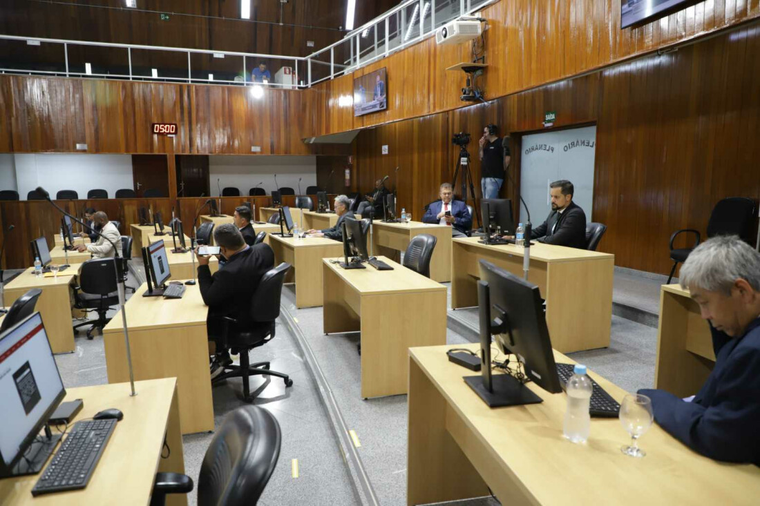 Câmara de Mogi aprova moções em homenagem a atletas mogianos